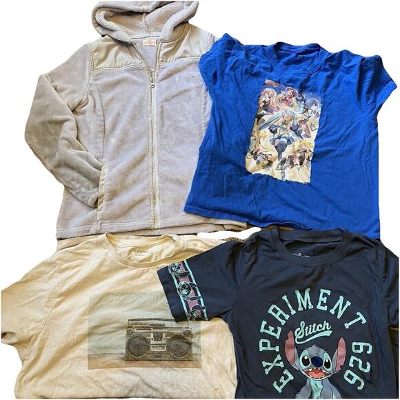 Teen Girl M/L TShirts Jacket LotOf4 Anime Stitch OldNavy Disney So Spring Summer - Picture 1 of 5